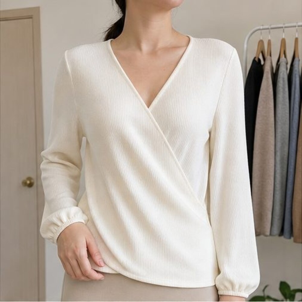 Ivory Puff Sleeve Top - Picture 2 of 6